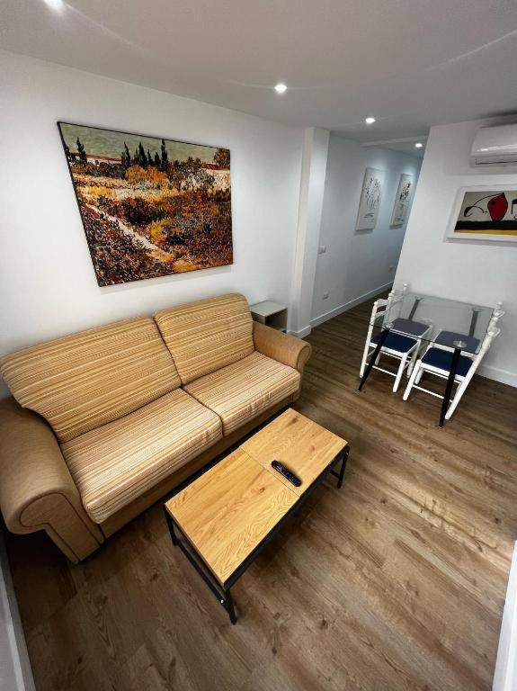 Premium Living Malaga Train Station Apartment Exterior photo